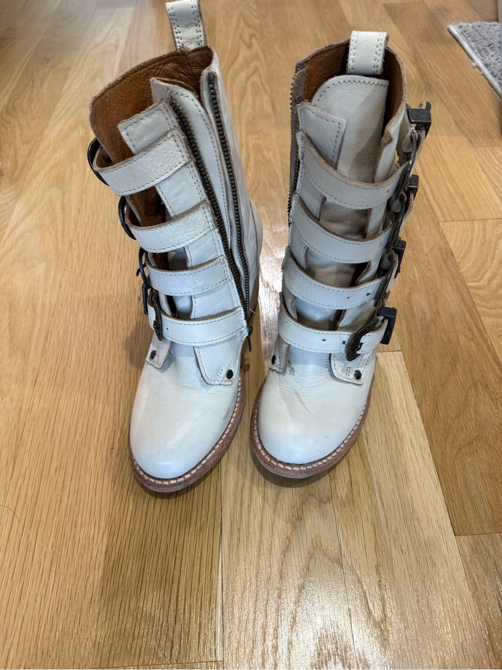 Freebies - White/Cream Women's Buckle Strap Leather Boots - 6